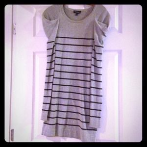 Bebe light sweater tunic top with puff shoulder