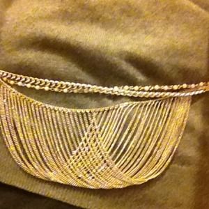 Adjustable chain belt