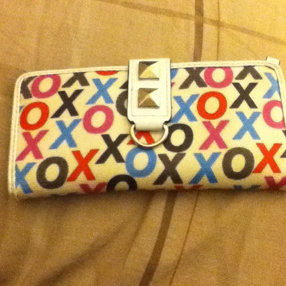 Xoxo wallet