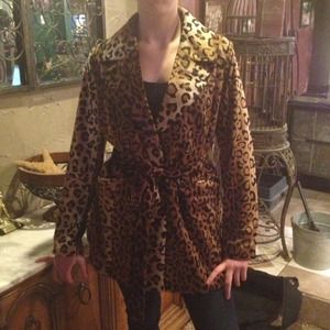 NEW Light leopard trench, lined, soft!! Sz Sm/8/10