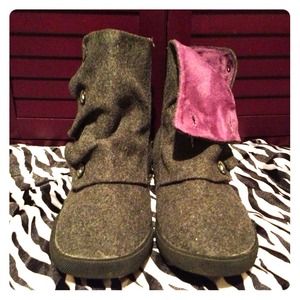 Blowfish Grey Boots