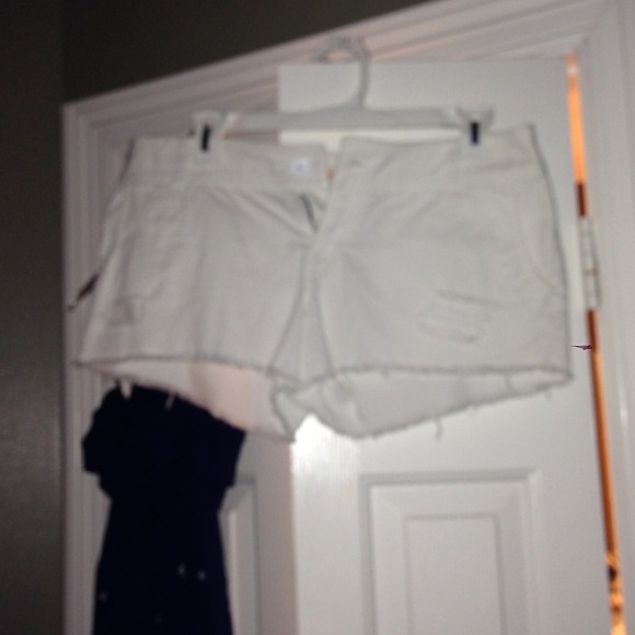 White cutoffs - Picture 2 of 4