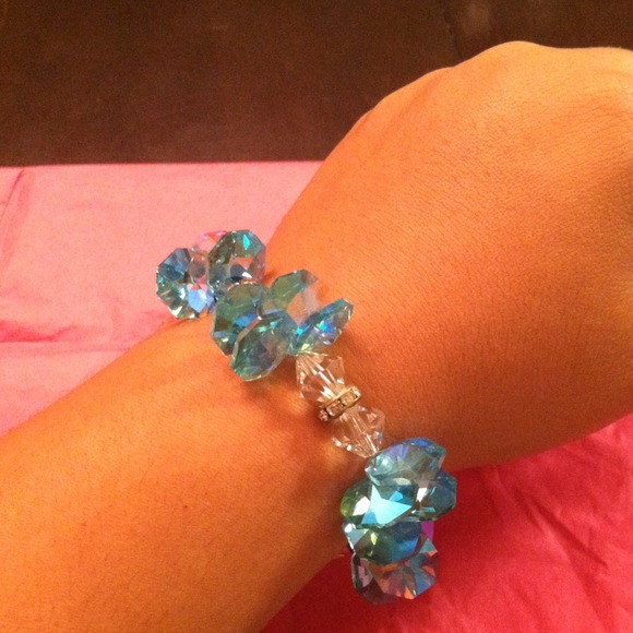 Crystal - Picture 4 of 4