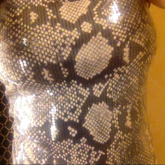 Sequin tank - Picture 4 of 4