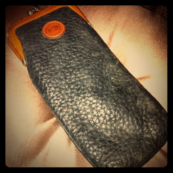 🌟🌟🌟PRICED TO SELL🌟🌟🌟Vintage 😎/mu/cig holder