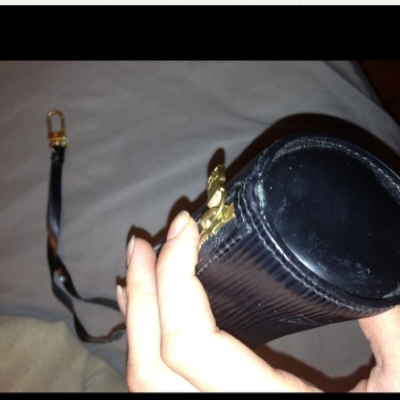 Traded - Picture 2 of 2