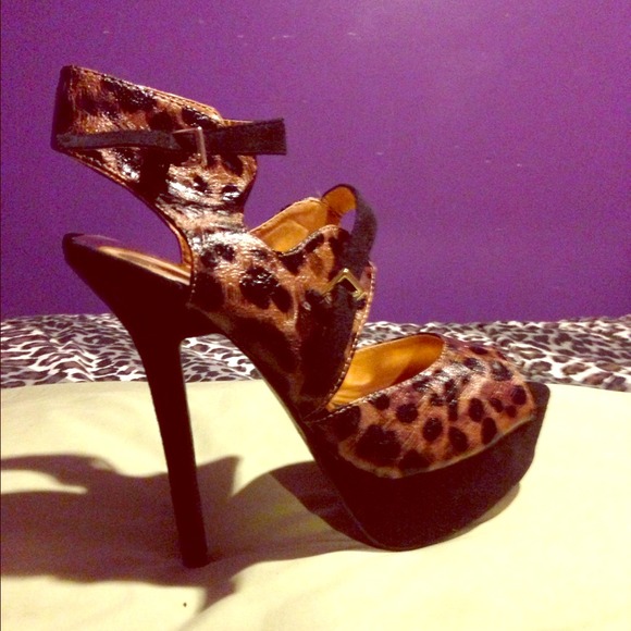 Reserved Leopard print heels