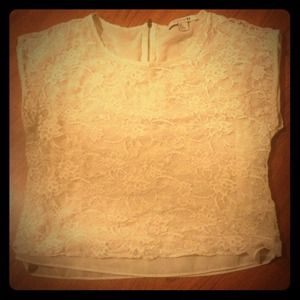 🚫🚫🚫TRADED🚫Lace blouse