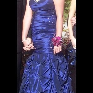 PROM DRESS