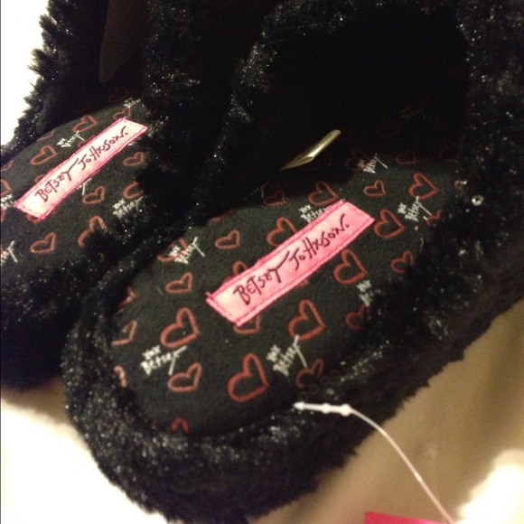 Betsey Johnson slippers - Picture 2 of 3