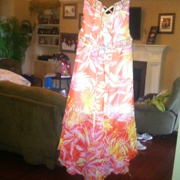 DRESS =D - Picture 2 of 2