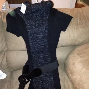 NWT size small coal neck tunic/ belt