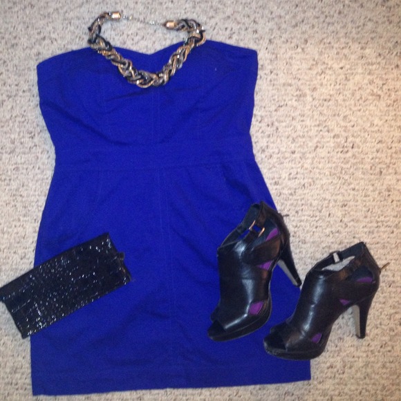 ❌❌SOLD!!! Royal blue sweetheart! - Picture 2 of 2