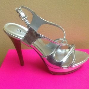 Qupid silver heels