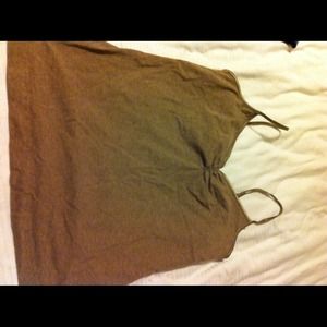 Gap stretch tank.