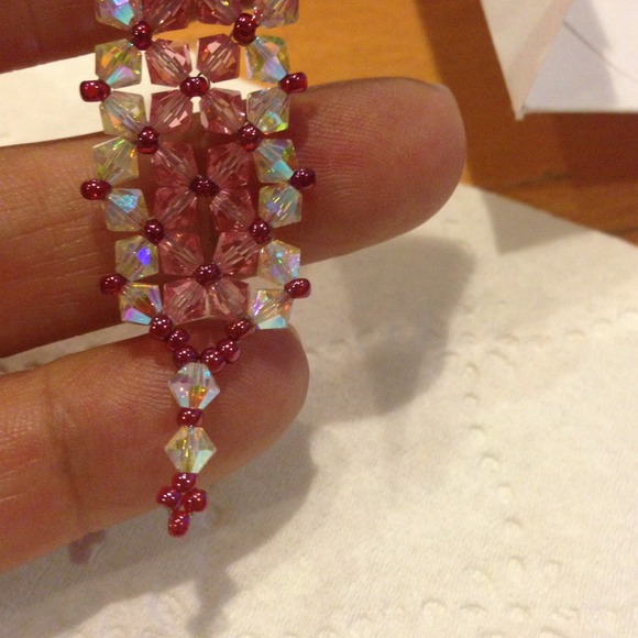 Jewelry - Picture 3 of 3