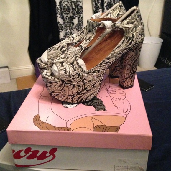 Jeffrey Campbell black and gold floral foxy