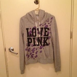 💢SOLD💢Victoria's secret Pink sweat suit Grey w/