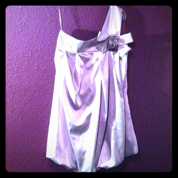 Beautiful One Shoulder Silver Bubble Hem Dress L