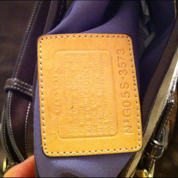 COACH Handbag/Crossbody - Picture 2 of 2