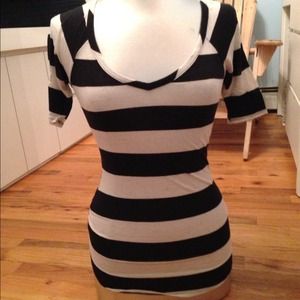 Striped, lace-back tee!!