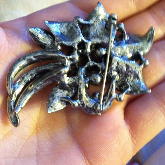 Worn 1x - Picture 3 of 3