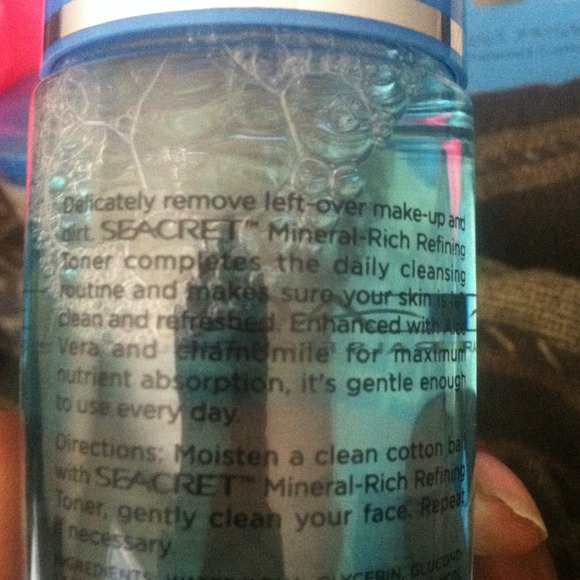 Delicate make up remover - Picture 2 of 2