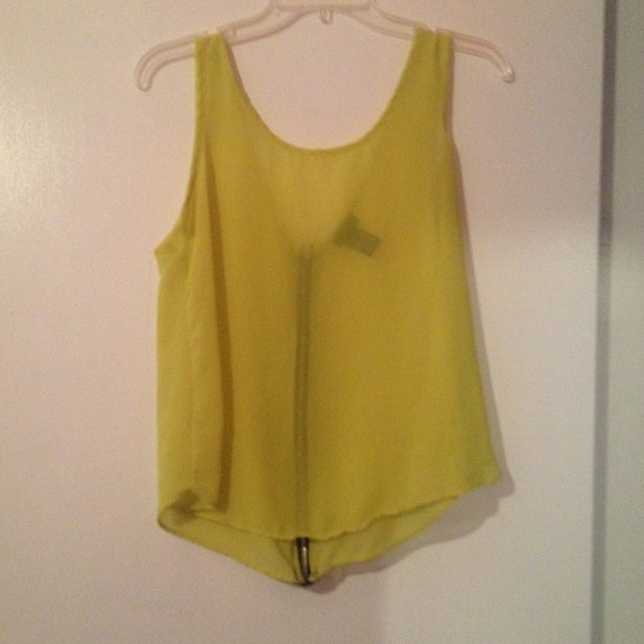 Tops - Cute neon colored shirt