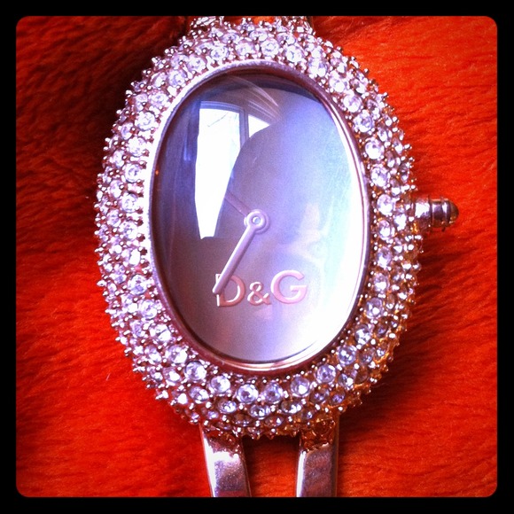 ❤Dolce & Gabbana in Rosé Gold Time Piece❤