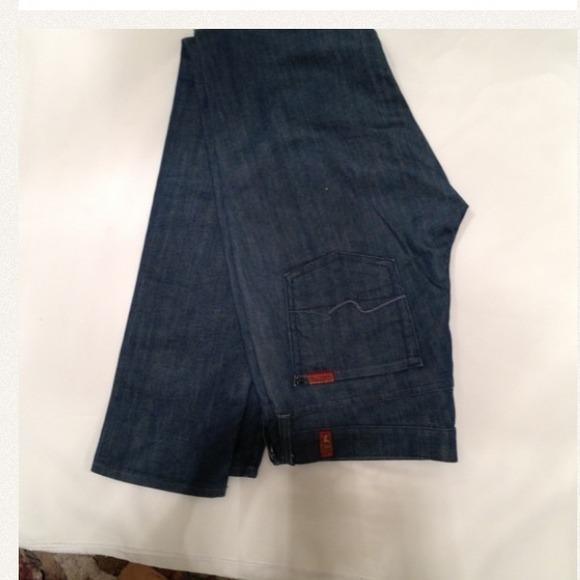 🚫SOLD🚫Roxanne 7 for all mankind jeans - Picture 2 of 3