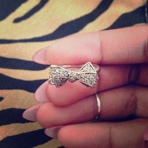 Sterling Silver CZ Bow Ring Size 7