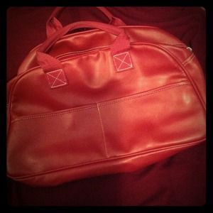 Leather travel bag bundle with wallet