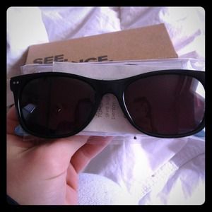 🚨SOLD🚨Toms "Beachmaster" classic 101 sunglasses