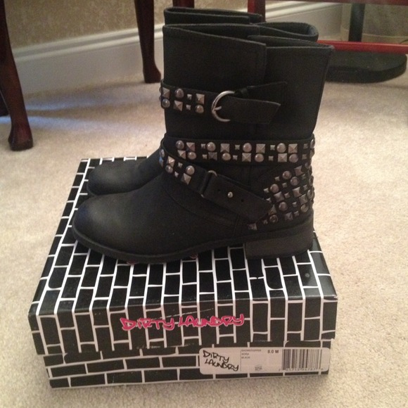 Dirty laundry short boots