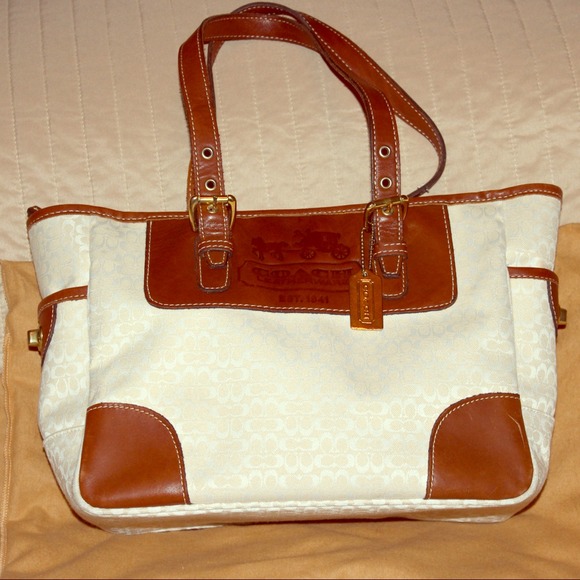 ❌❌Sold❌❌ Coach Handbag