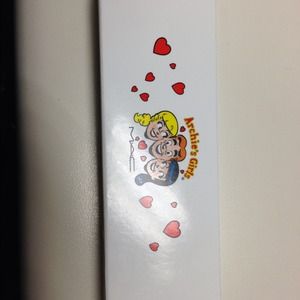 ~Bundle~For Vero Ronnie Red/Caramel Sundae Palette