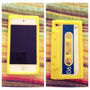 IPod Touch Cassette Case (Yellow)