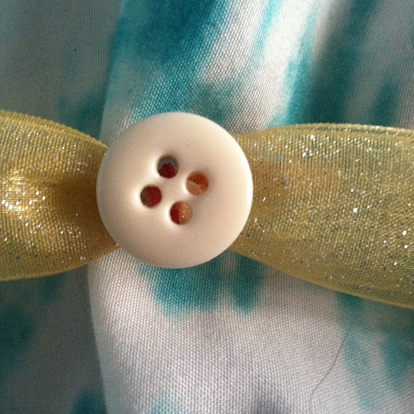 Bow - Picture 3 of 4