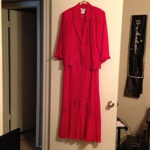 Beautiful red sleeveless dress with jacket