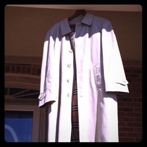 Burberry Mens Trench