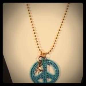 Coach long peace neckless