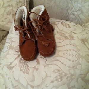 Minnetonka shearling booties