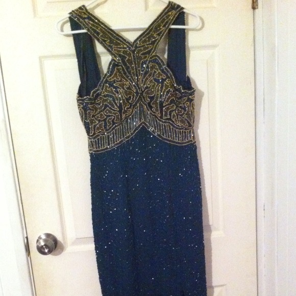 💎Sequin Gold & Green vintage prom/pageant gown.