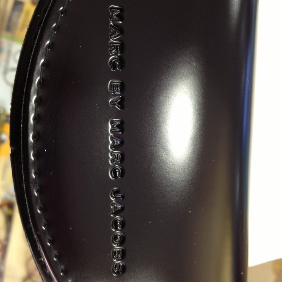 SOLD!Marc by Marc Jacobs Sunglasses - Picture 4 of 4