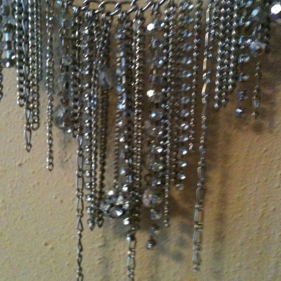 Silver dangle neckless - Picture 2 of 2