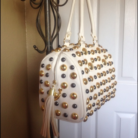 RESERVED FOR euniceferrer 🚫