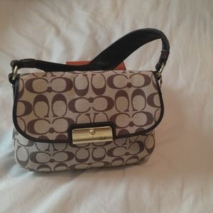 Coach small shoulder bag