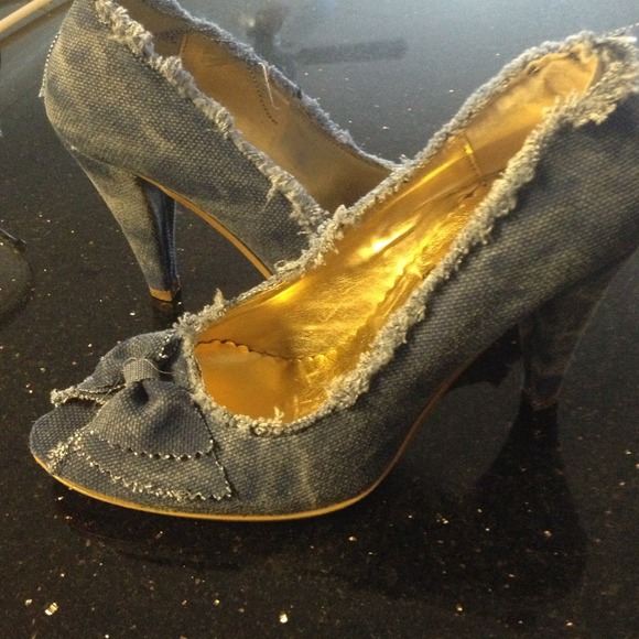 Blue Jean Denim Pump