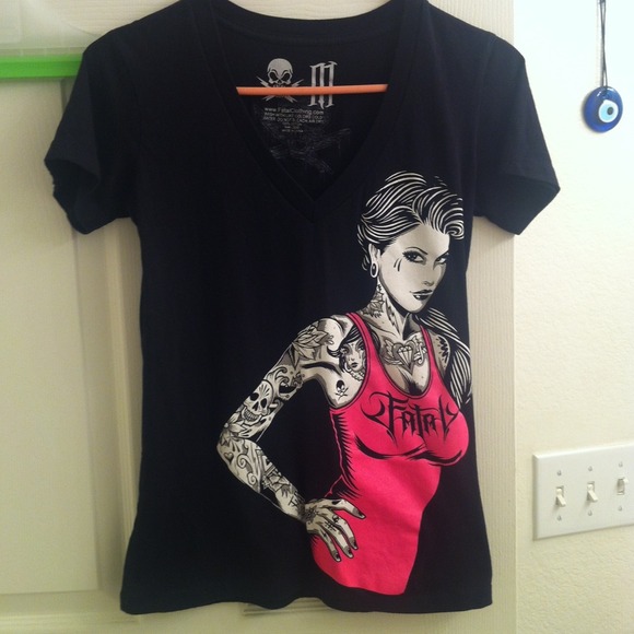 🚫SOLD!!🚫Fatal Girls Tee! - Picture 1 of 1