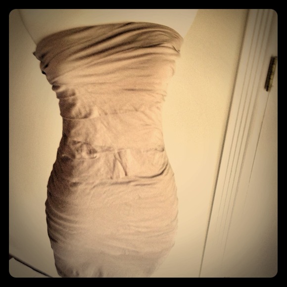 Velvet by graham & spencer tiered tube top - Picture 1 of 4